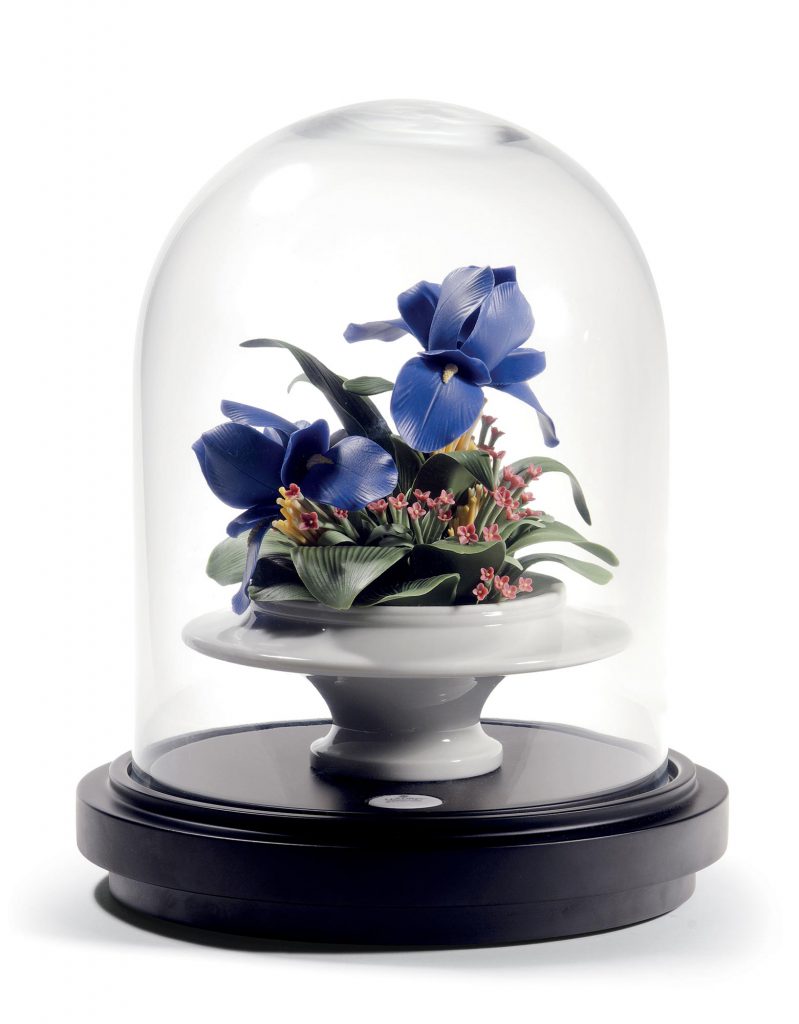 Iris Centerpiece. Limited Edition