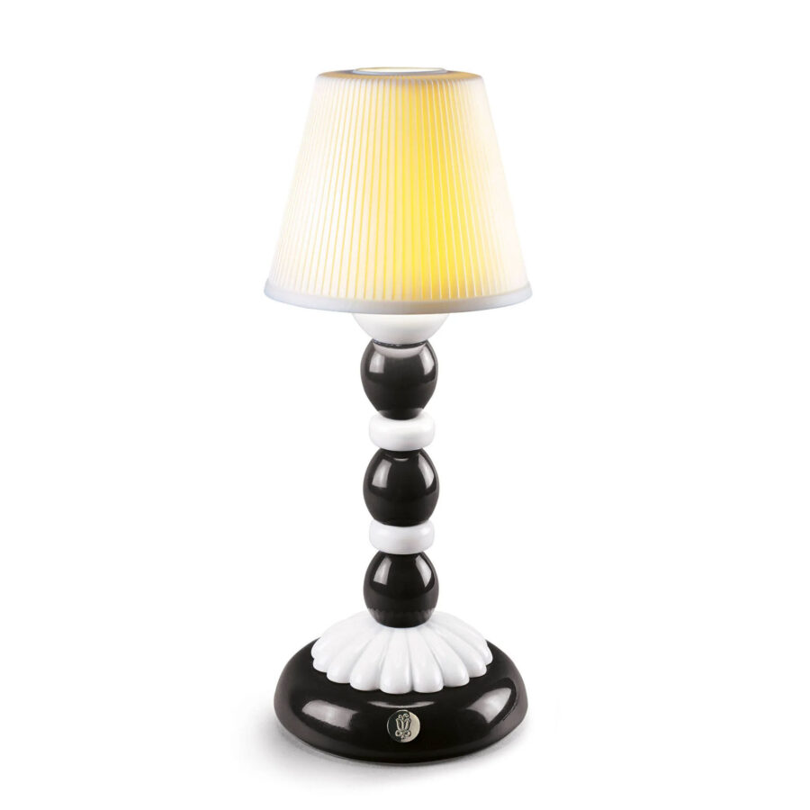 Palm-Firefly-Table-Lamp.-Black-and-White