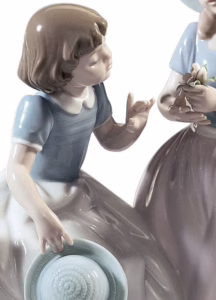 Girlfriends Figurine