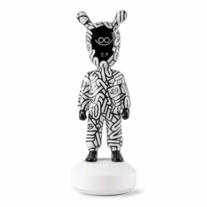 The Guest by Díaz-Faes - Big Sculpture. Limited Edition